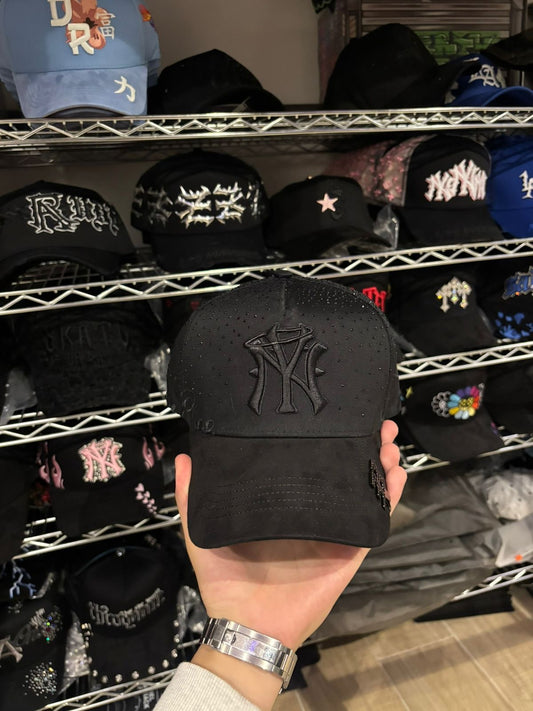 31 Hats “ NY CRYSTAL”